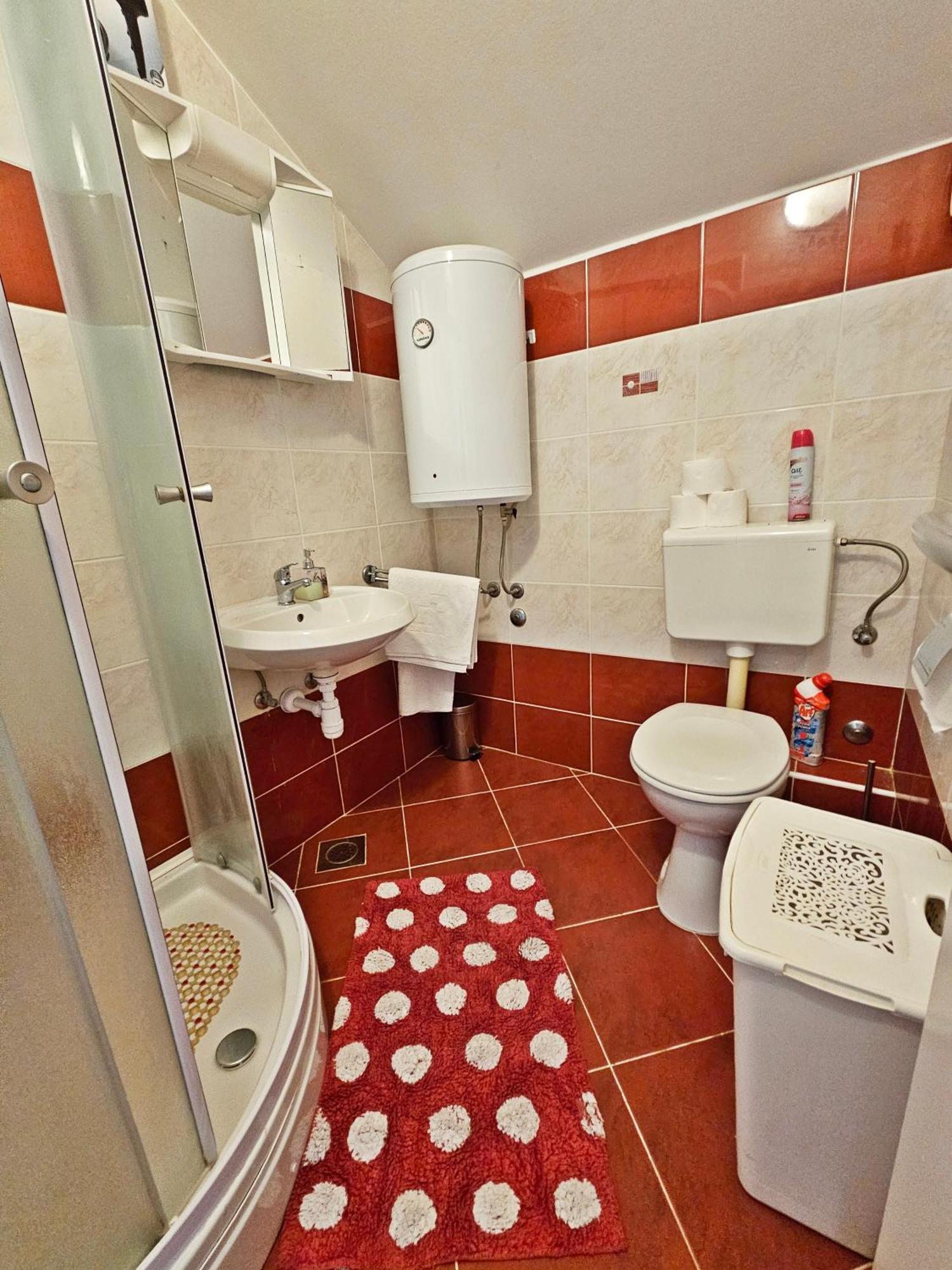 Apartmán Moni 2 *