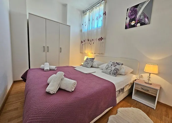 Apartments Moni 2